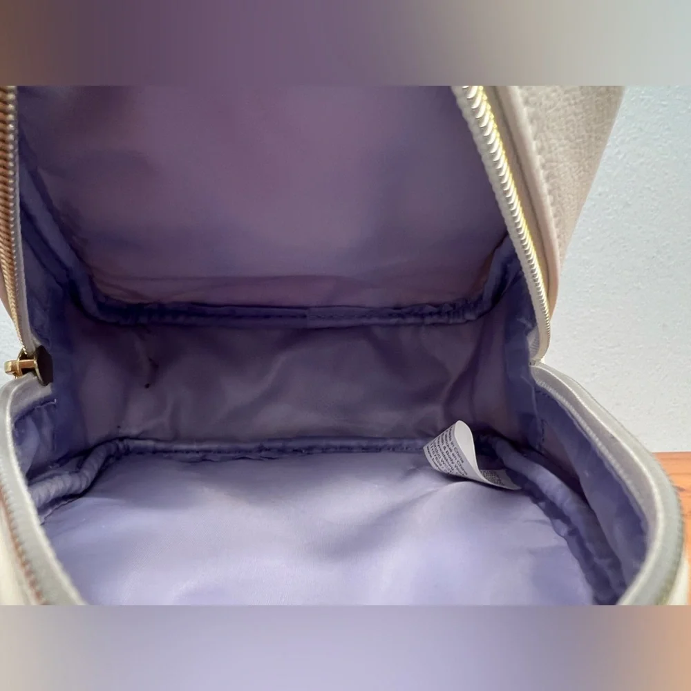 BATH & BODY WORKS Unicorn White Gold Purple Pink Cosmetic Bag Used Spot Inside